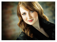senior portrait McKenzie Larson - Janesville Craig HS